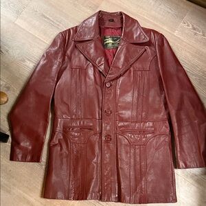Vintage Montgomery Ward Brown Red Leather Jacket with Classic Collar 70s